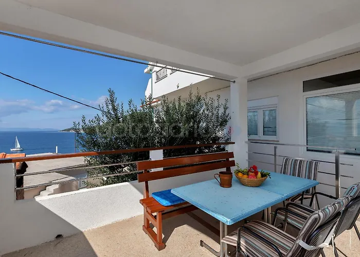 Near The In Drasnice Ii 아파트