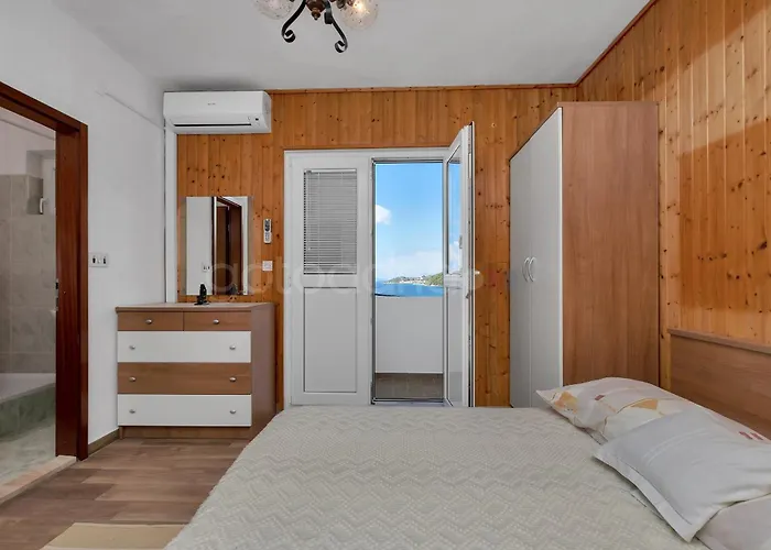 Near The In Drasnice Ii 스레세르